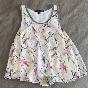 Elizabeth and James 100% Silk Abstract Top